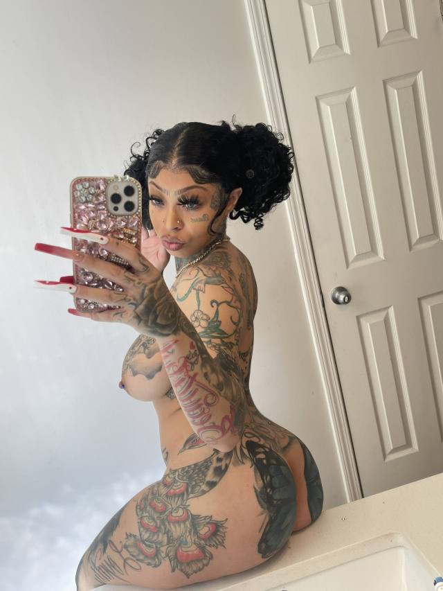 🍑🥶AVAILABLE FOR FUN 🤩 AND READY TO MEET UP 🍆💦